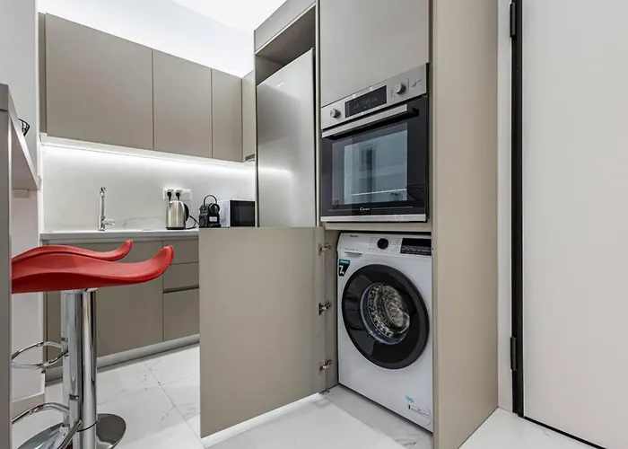 Acropolis Luxury Apartment