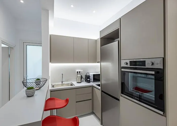 Acropolis Luxury Apartment