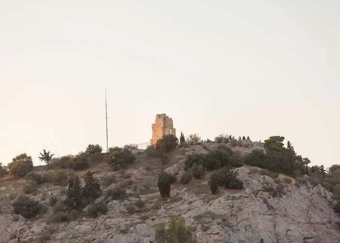 Acropolis At Your Fingertips